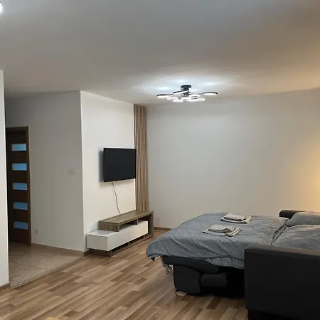 S Wellnes * براتسيلافا